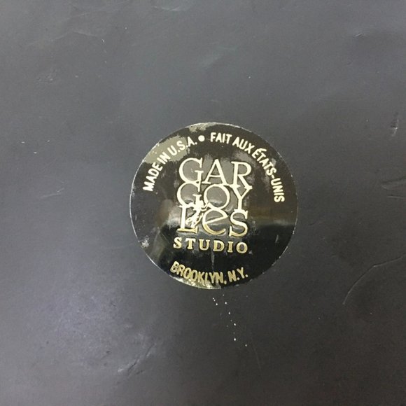 Vintage Maple Leaf Framed Oval Mirror - Picture 8 of 8